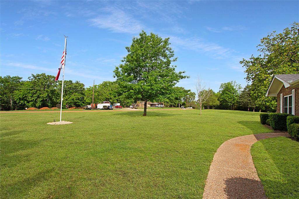 22831 Hickory Lane, Bullard, TX 75757