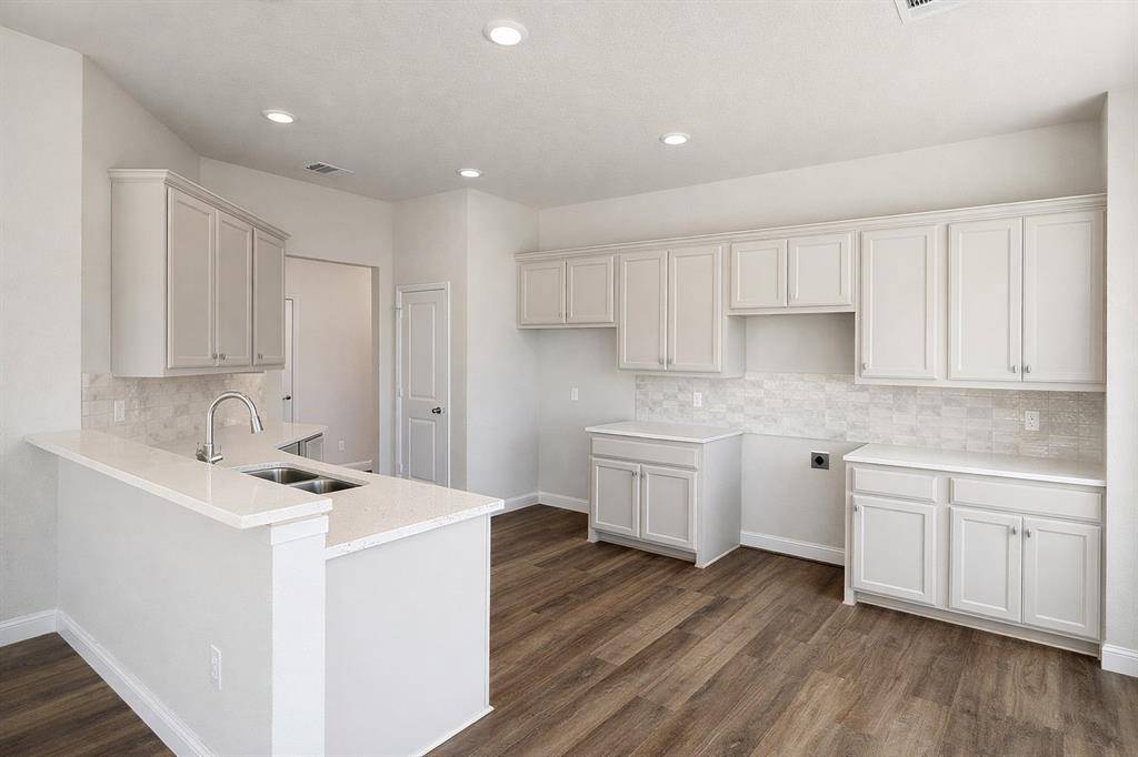 1529 Dresser Street, Graham, TX 76450