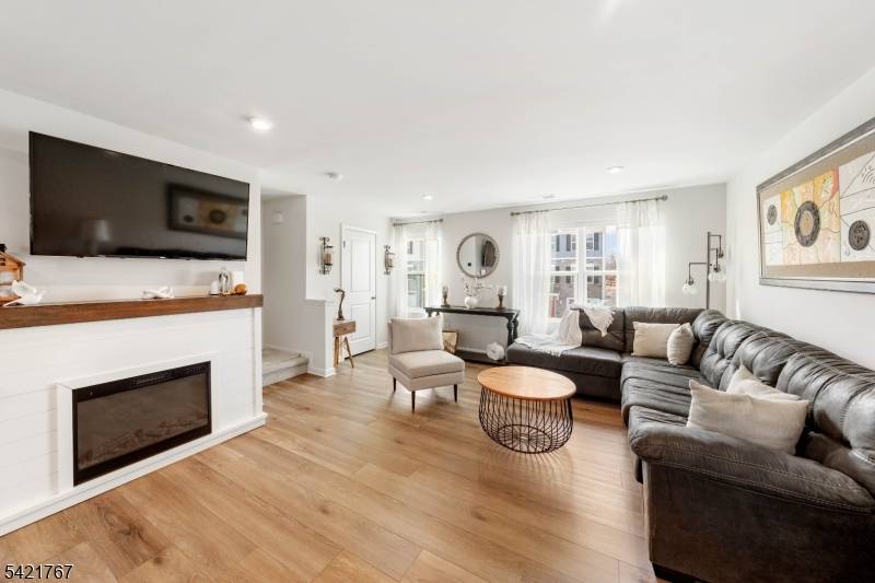 1 Limestone Blvd, Washington Twp., NJ 07882