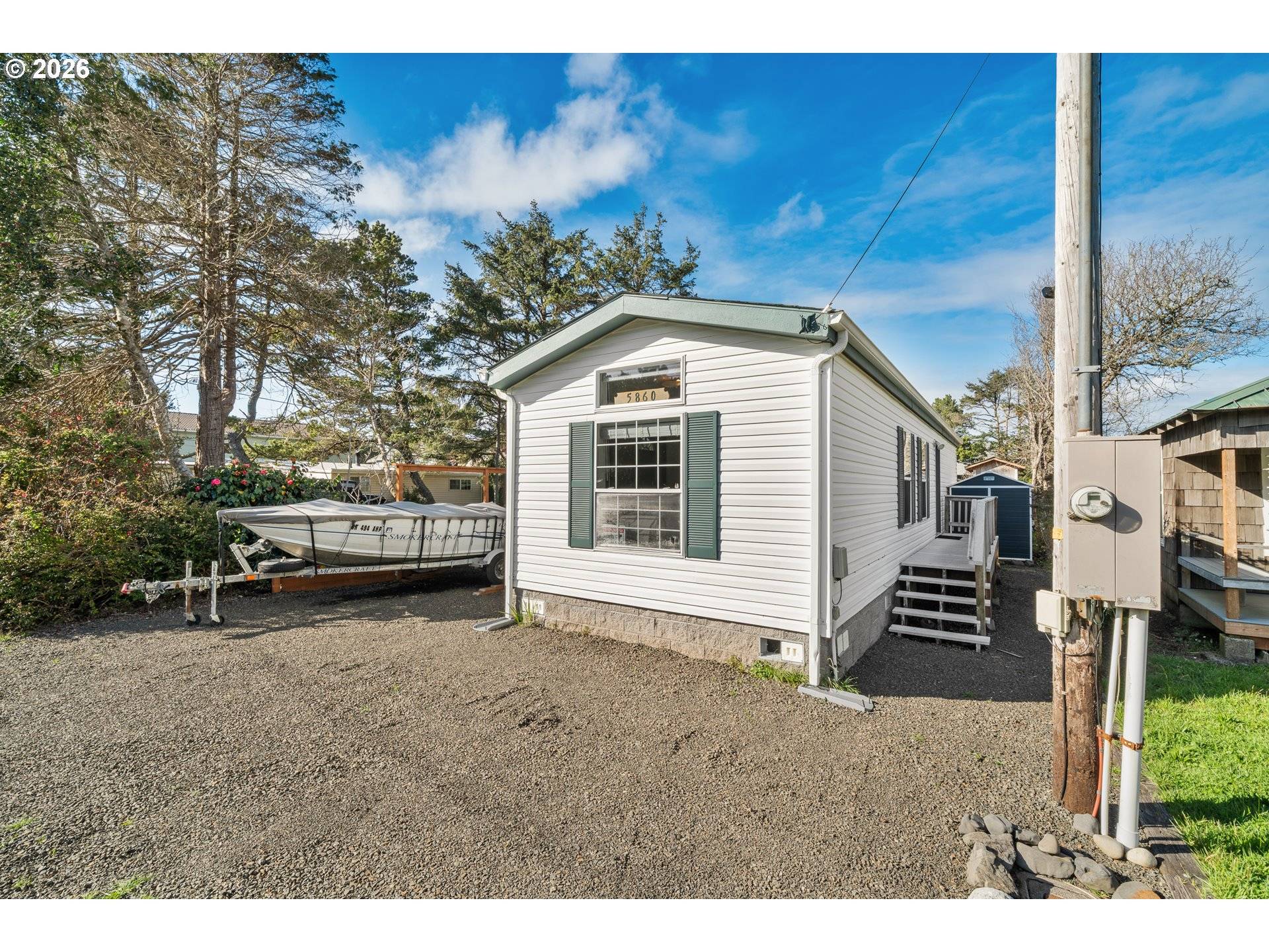 5860 HOLLY AVE, Cloverdale, OR 97112