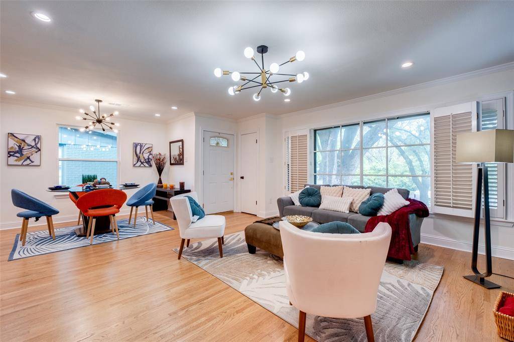 1922 Elmwood Boulevard, Dallas, TX 75224