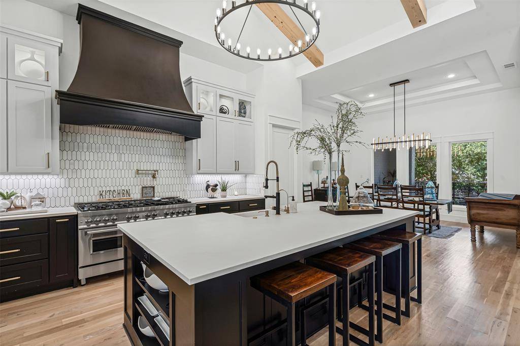 3509 Lakeshore Drive, Weatherford, TX 76087