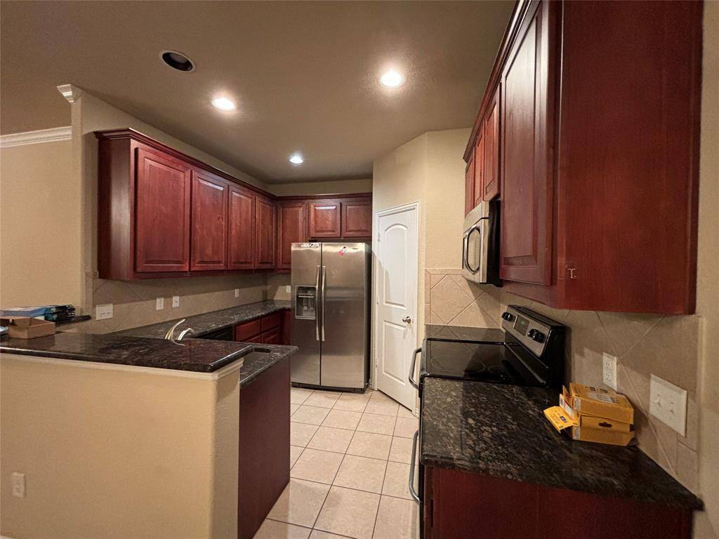 3736 Sicily Street, Irving, TX 75038