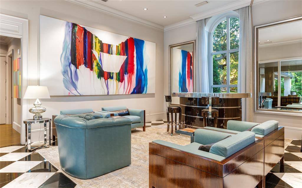 10989 Crooked Creek Drive, Dallas, TX 75229