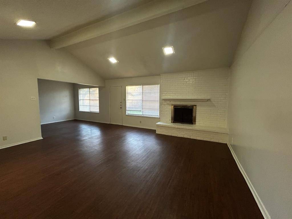 2716 Sibley Drive, Arlington, TX 76015