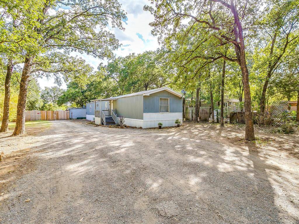 1802 Whispering Oaks Street, Burleson, TX 76028