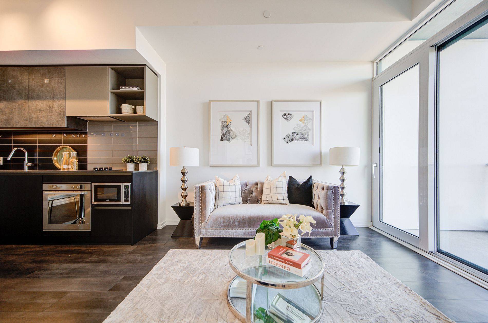 1000 Portage Pkwy #1712, Vaughan, ON L4K 0L1