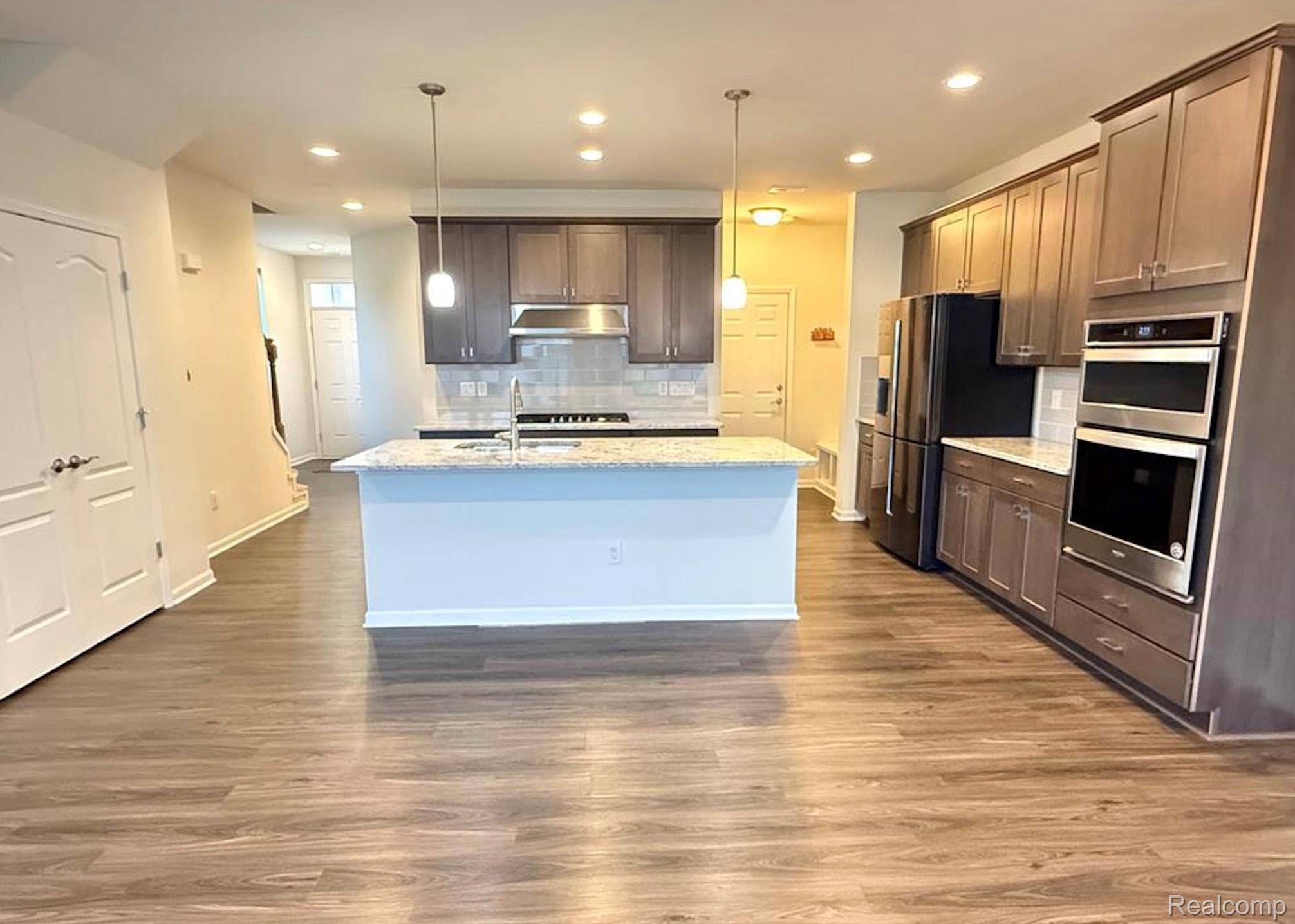 43533 Prospect, Novi, MI 48375