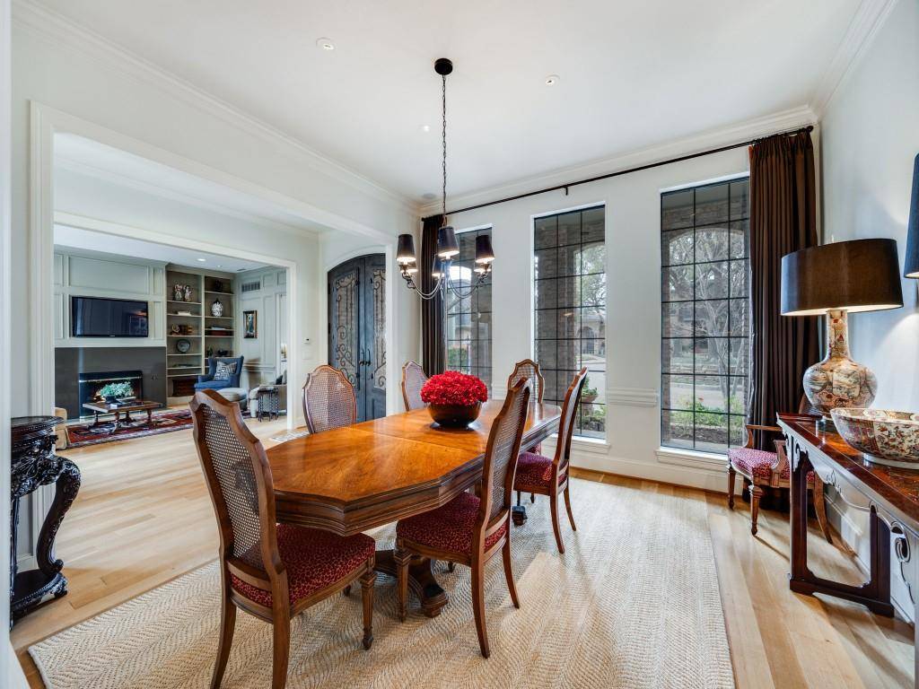 5 Duncannon Court, Dallas, TX 75225