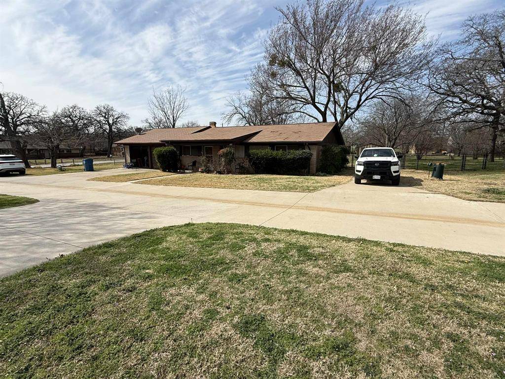 506 Charyl Lynn Drive, Argyle, TX 76226