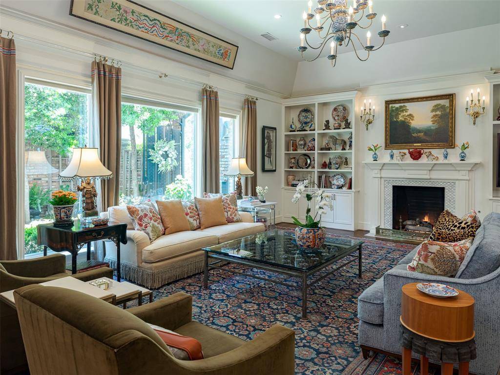 7715 Southwestern Boulevard, Dallas, TX 75225