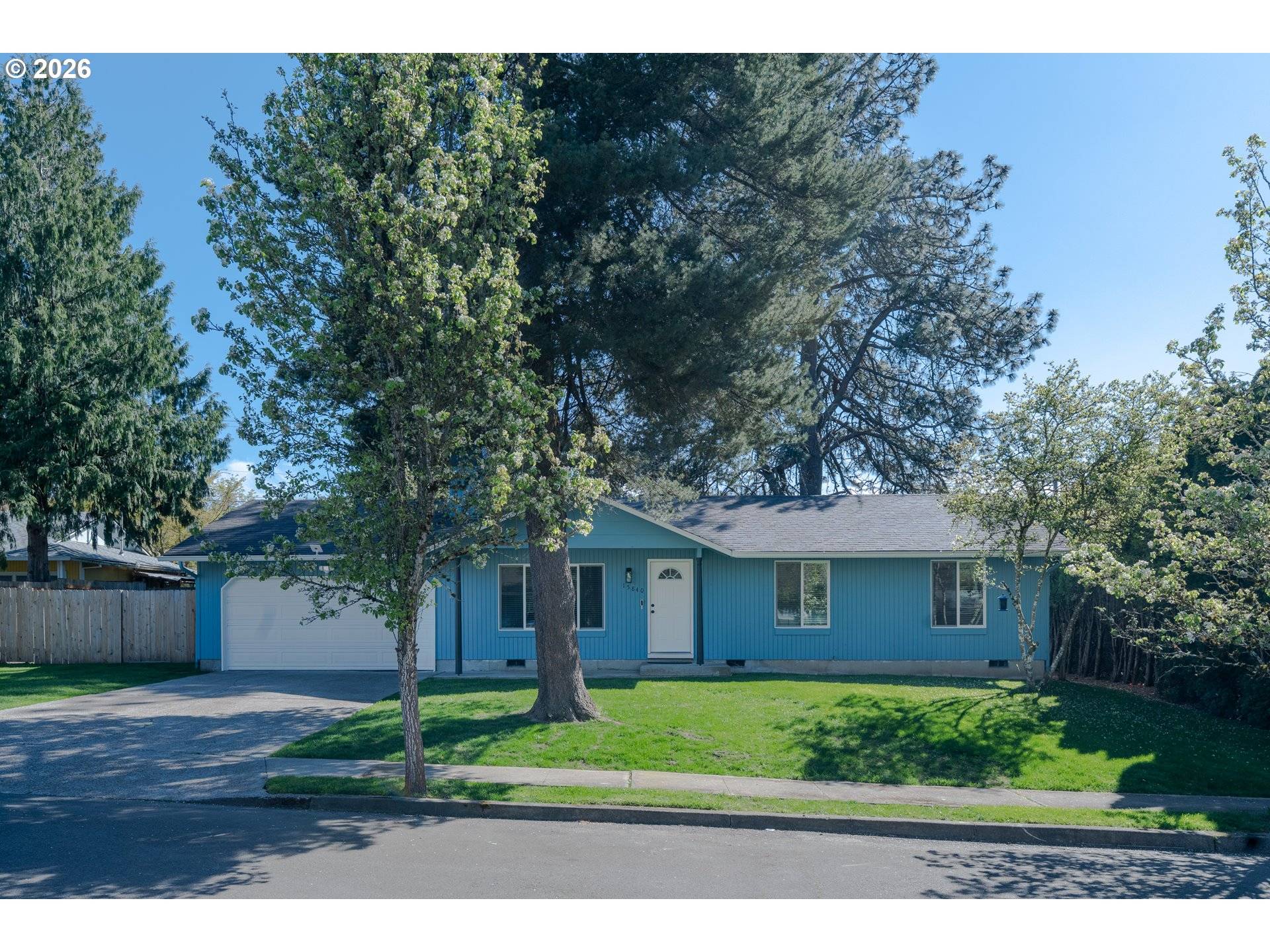 15840 SW SUNSET CT, Sherwood, OR 97140