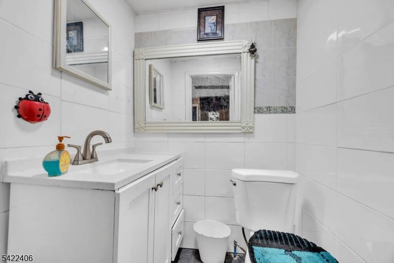 75-77 Laramie Rd, Plainfield City, NJ 07060