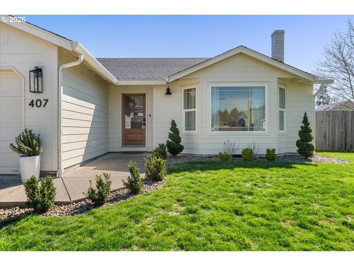 407 E WILSON ST, Yacolt, WA 98675