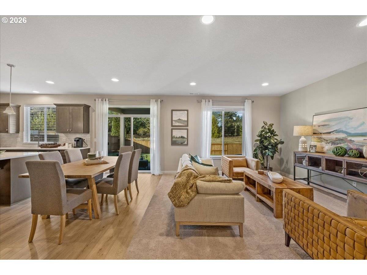 24457 SW WHITE OAK TER, Sherwood, OR 97140