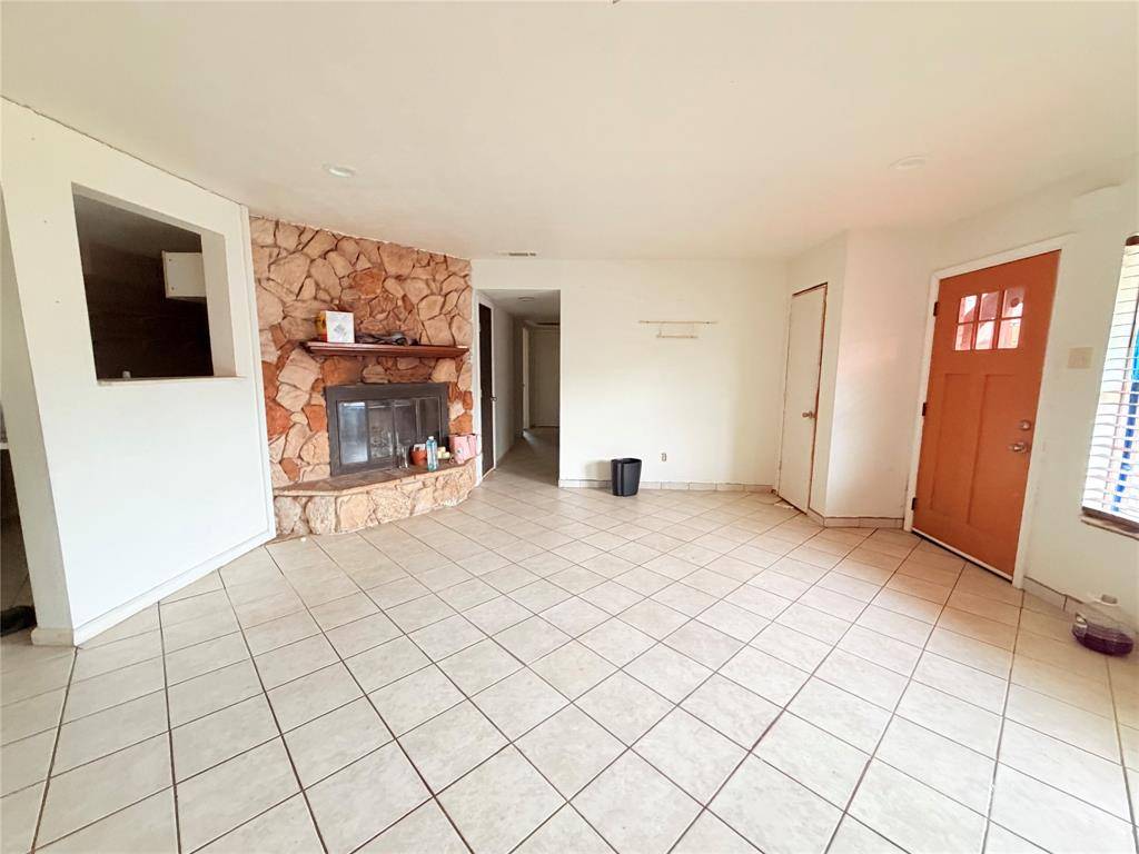 11111 Jean Drive, Balch Springs, TX 75180