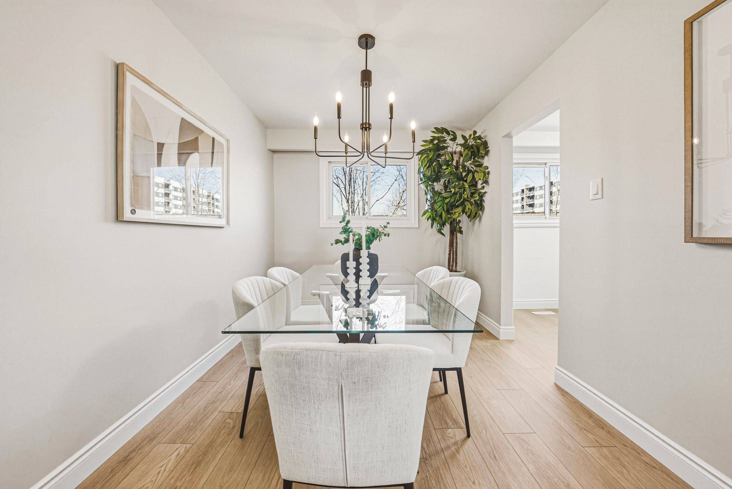 64 Bronte ST S #2, Milton, ON L9T 1Y8