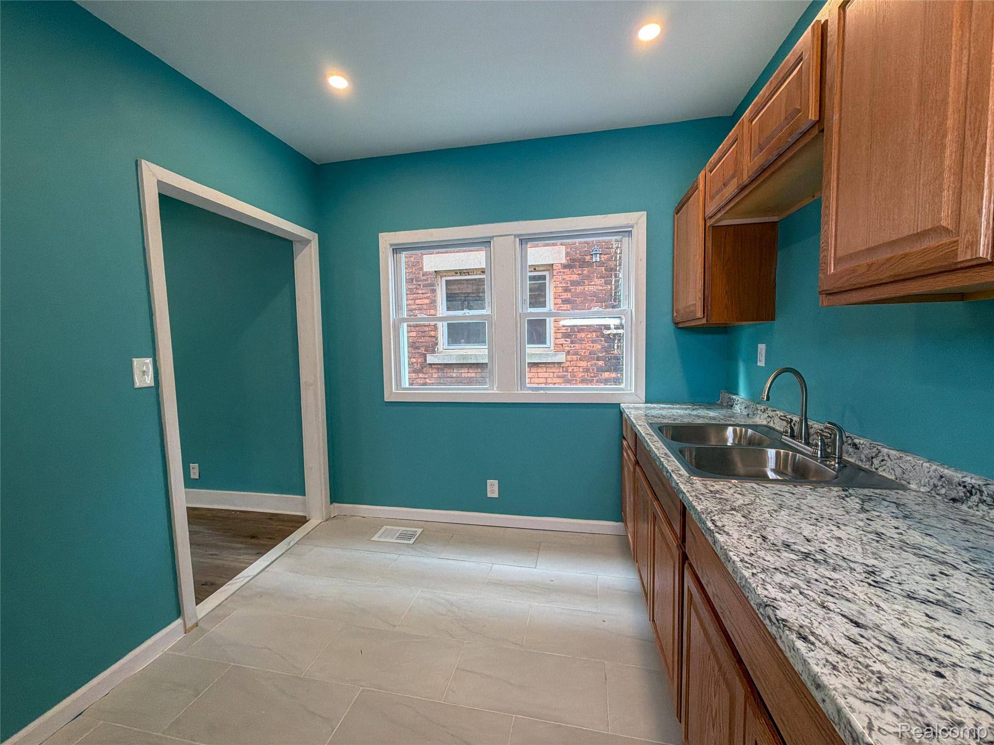 4656 Vancouver ST, Detroit, MI 48204