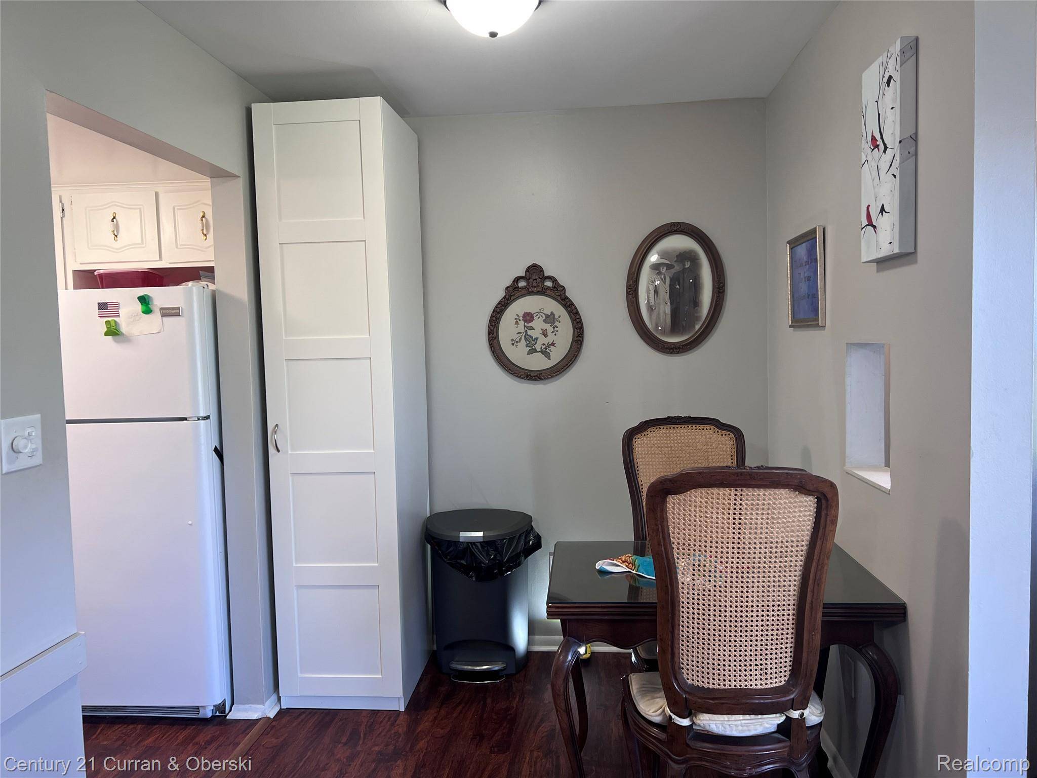 61035 Eleven Mile RD #4, South Lyon, MI 48178