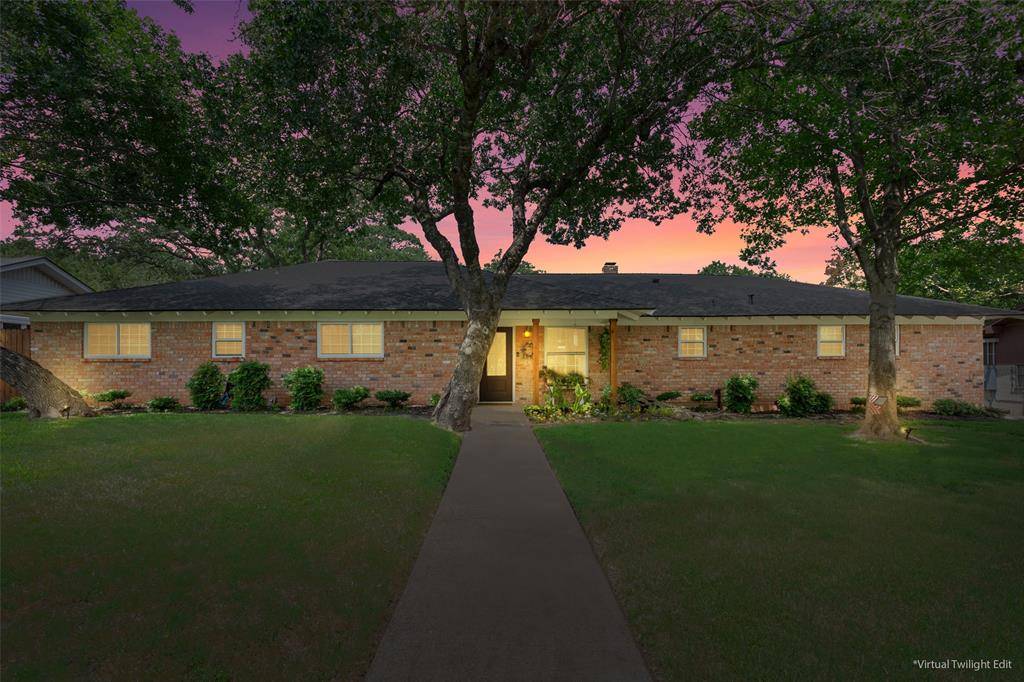 7844 Fairway Road, Woodway, TX 76712