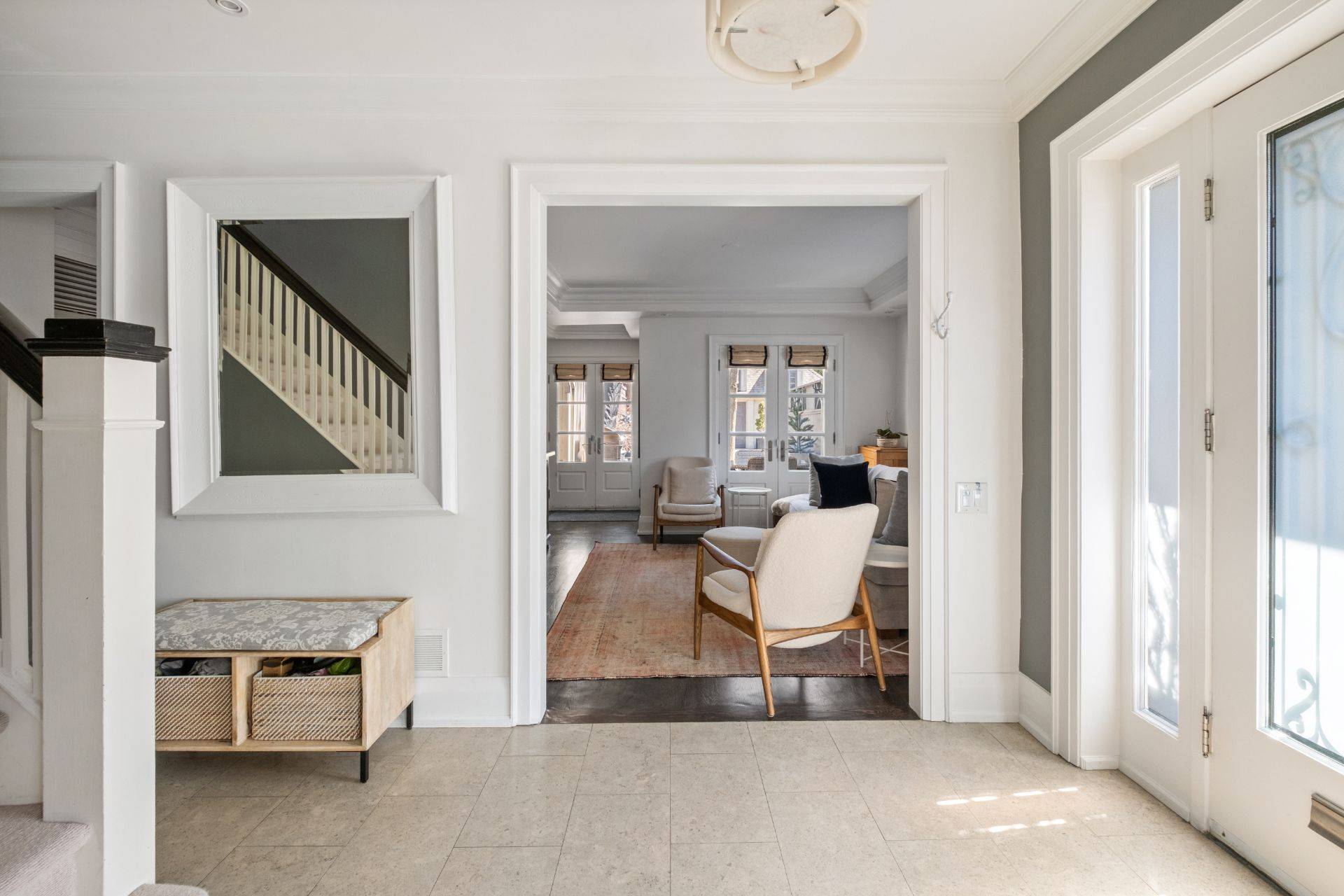 113 Inglewood DR, Toronto C09, ON M4T 1H6