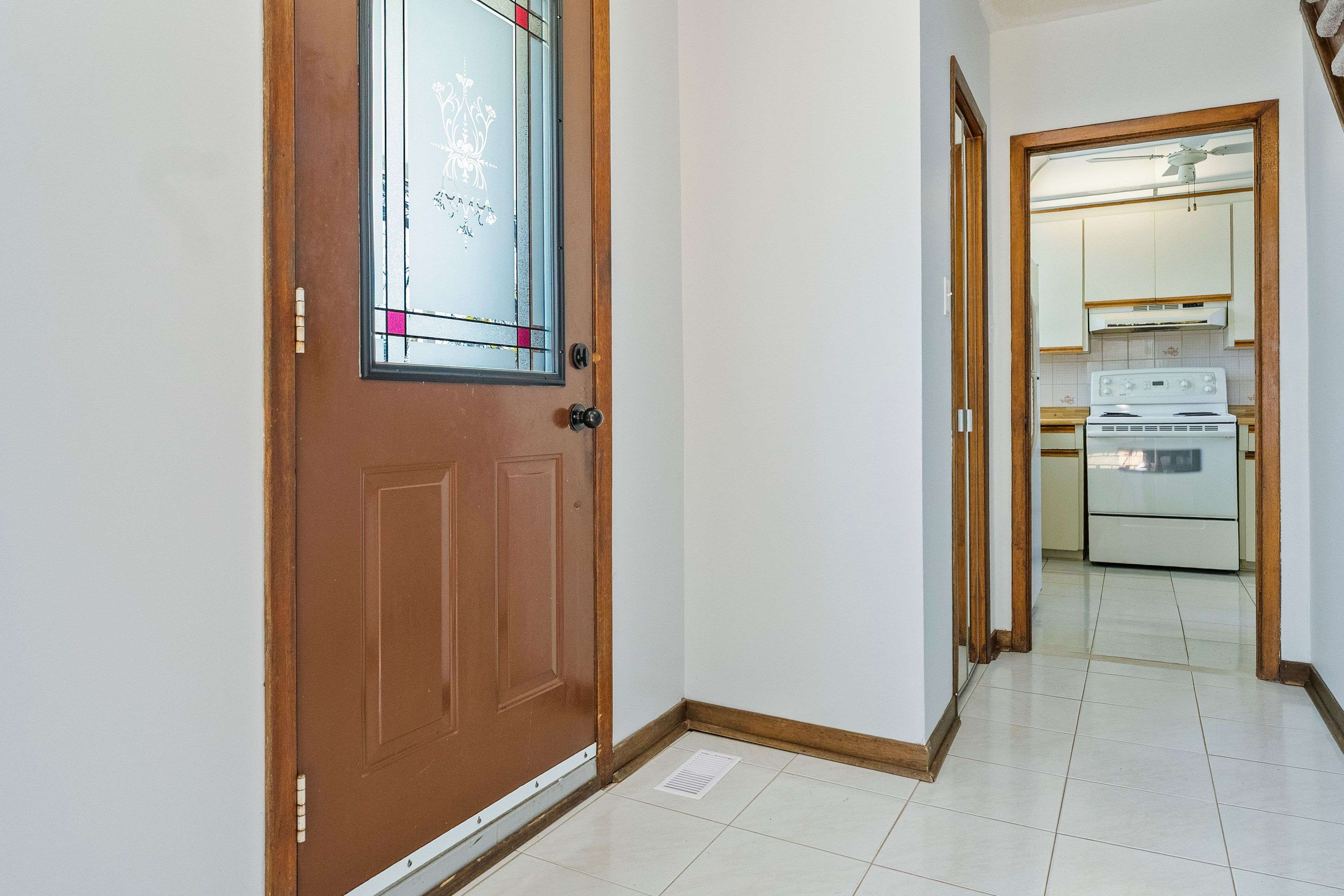 1193 Sixth Line, Oakville, ON L6H 1W8