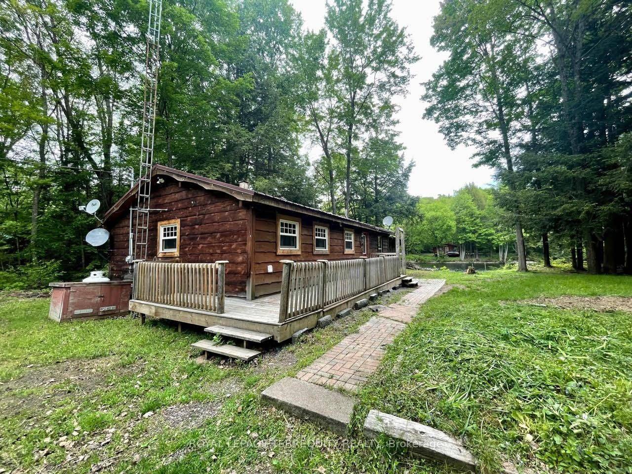 1143 Sherwood Forest RD, Bracebridge, ON P1L 1X3