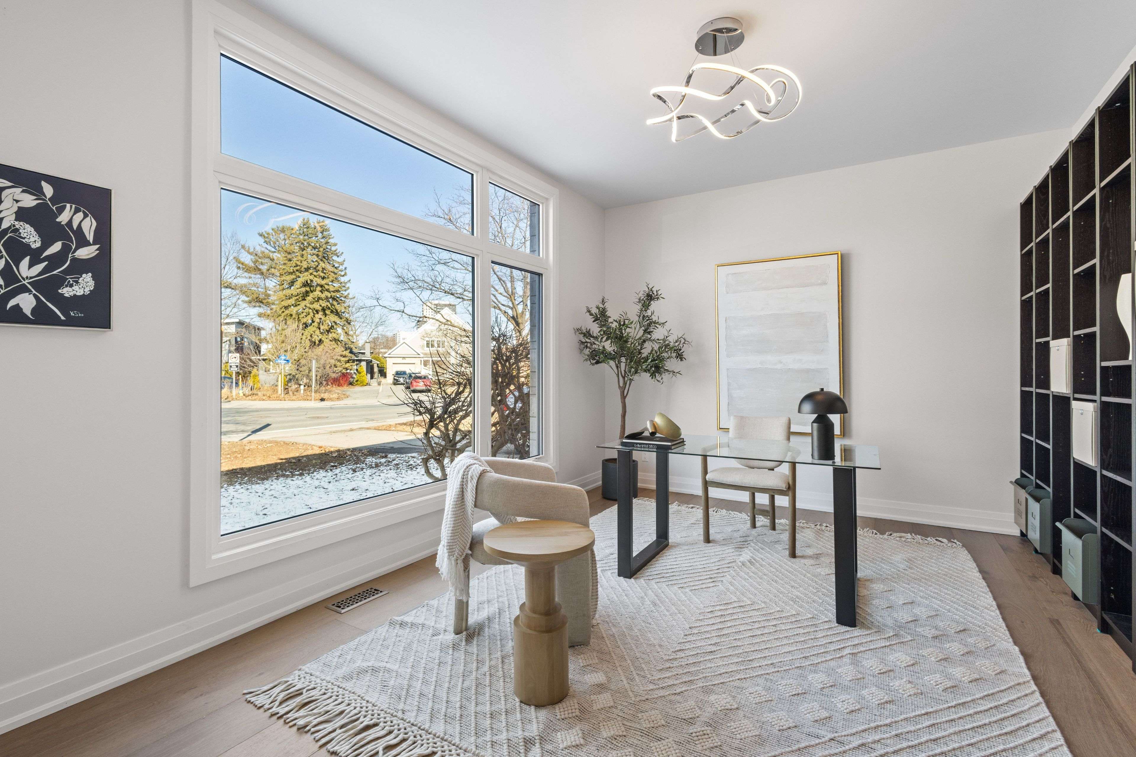 736 Sherbourne RD, Carlingwood - Westboro And Area, ON K2A 3H5