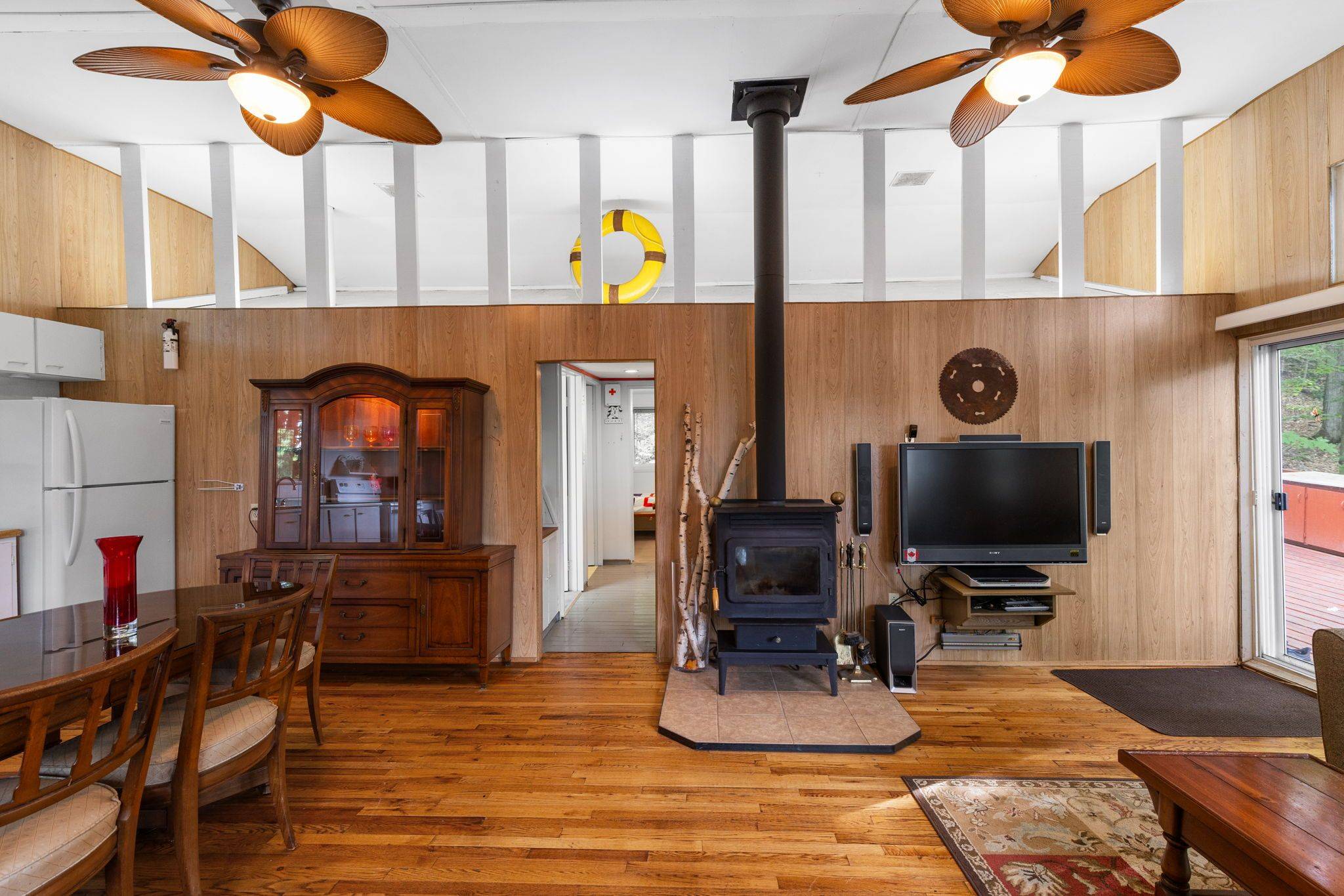 1096 Cowan Park RD, Muskoka Lakes, ON P0B 1M0