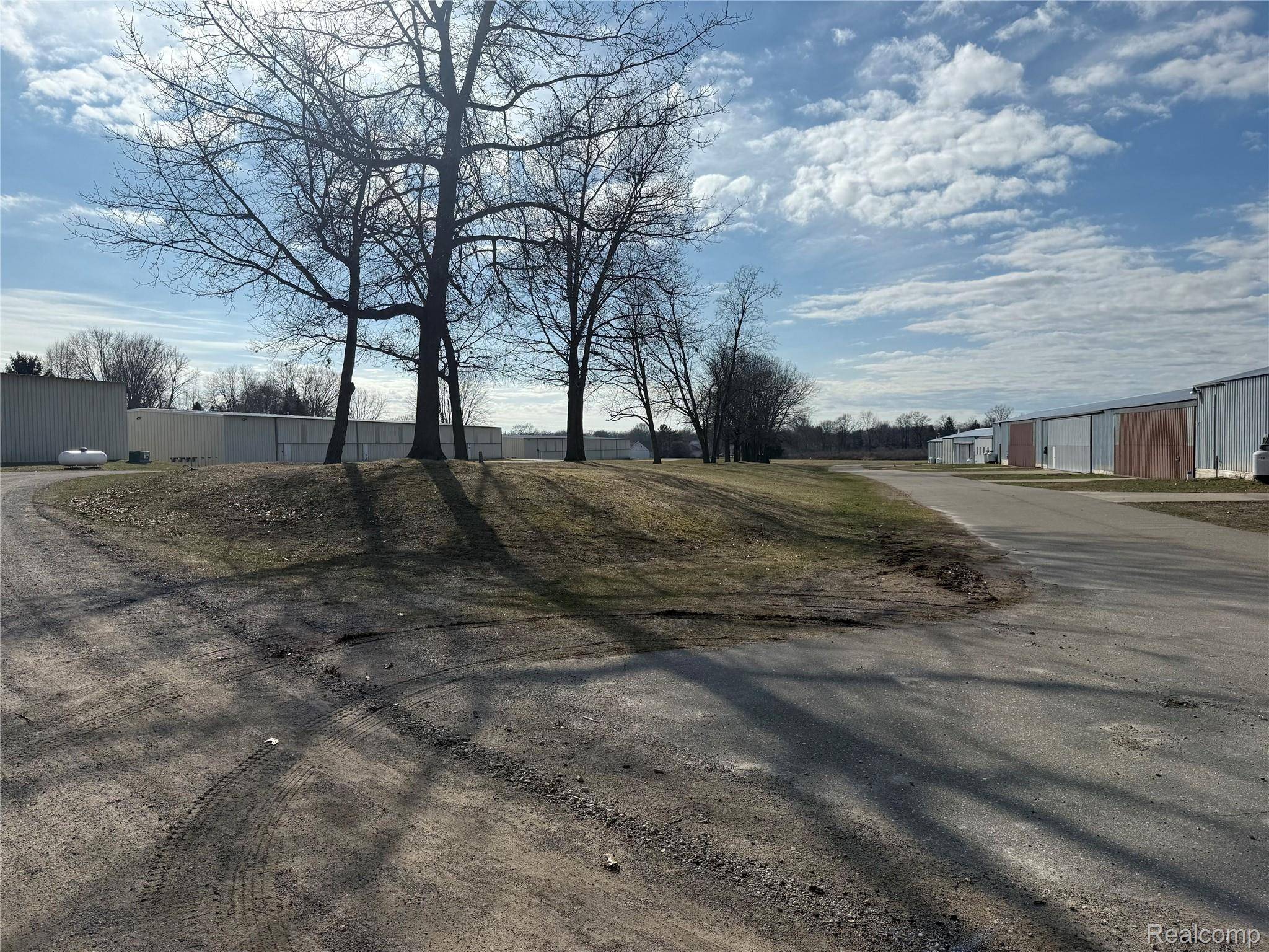 2096 Hunter Road, Brighton Township, MI 48114