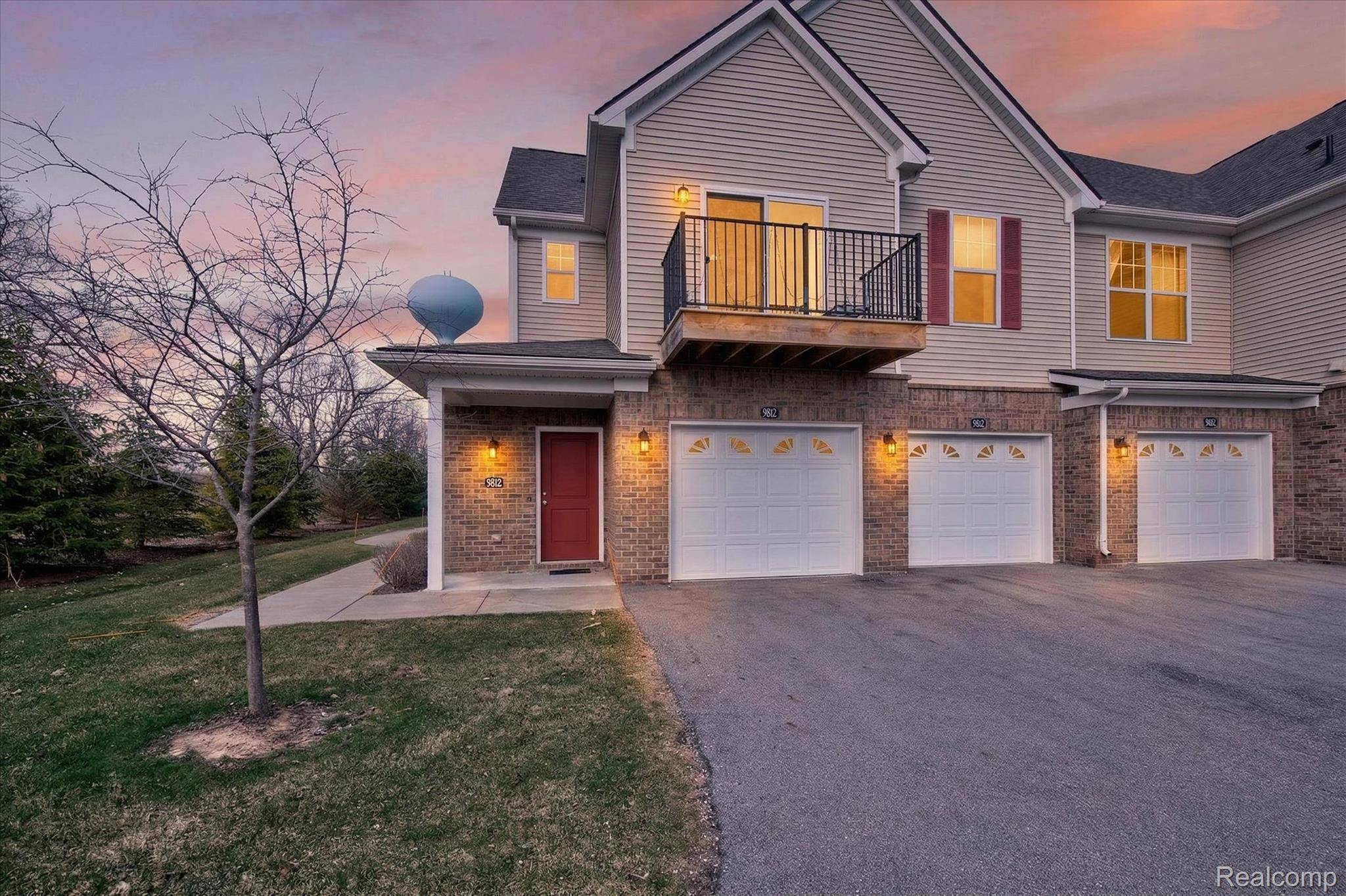 9812 Ridge Run #55, Hartland Township, MI 48855