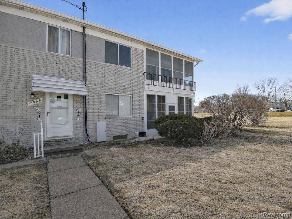5959 Alan DR #50, Brighton Township, MI 48116