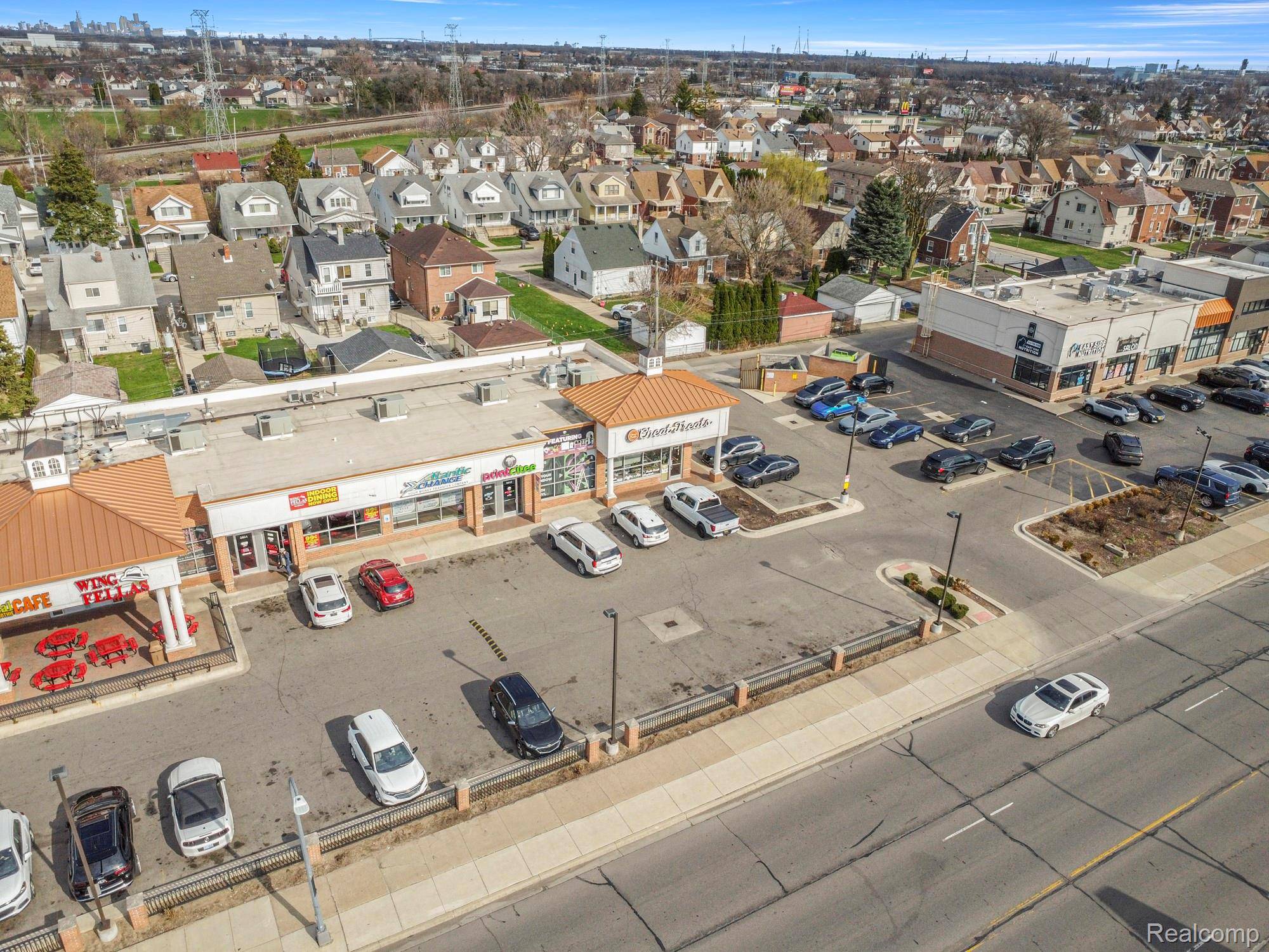 5838 Schaefer RD, Dearborn, MI 48126