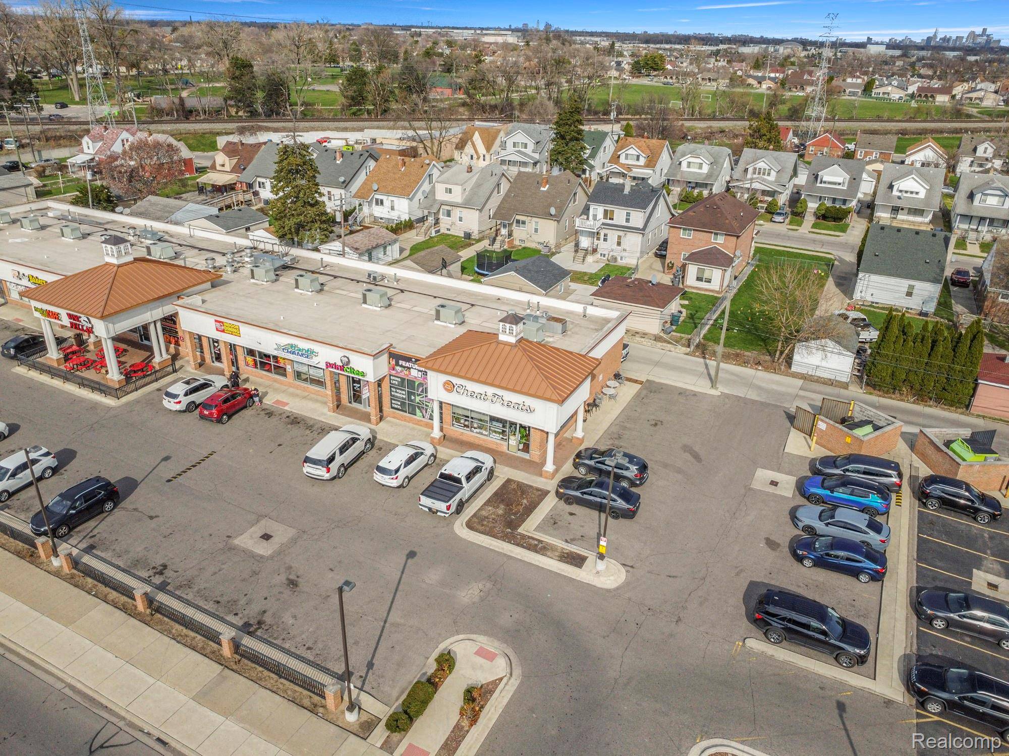 5838 Schaefer RD, Dearborn, MI 48126