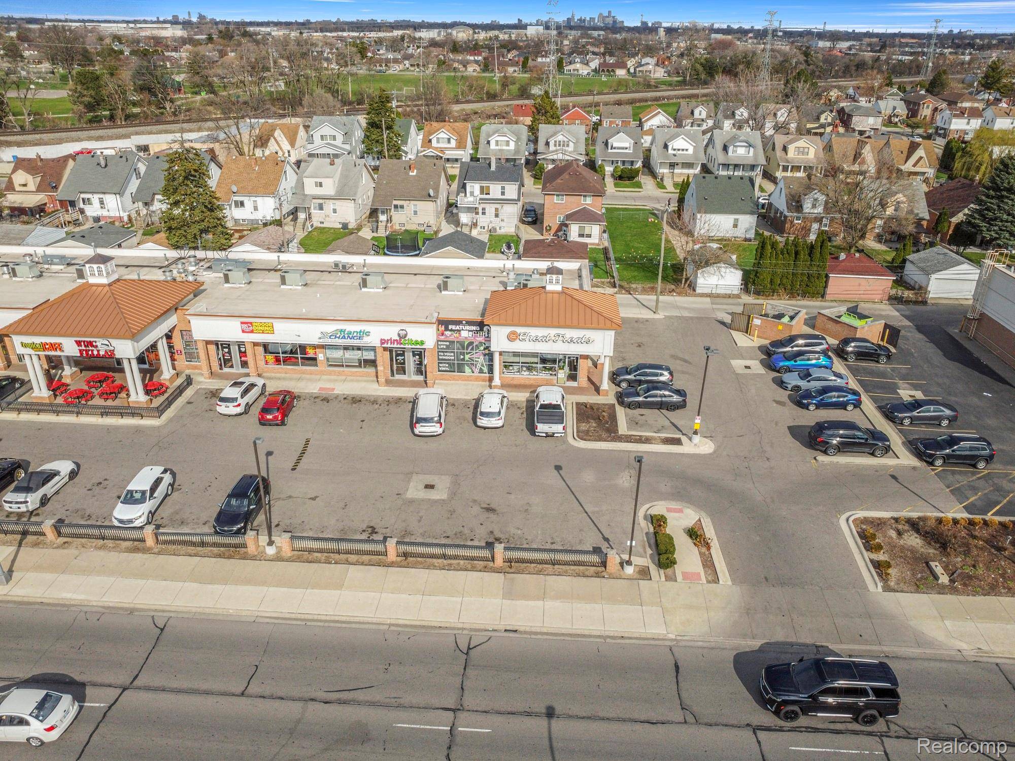 5838 Schaefer RD, Dearborn, MI 48126