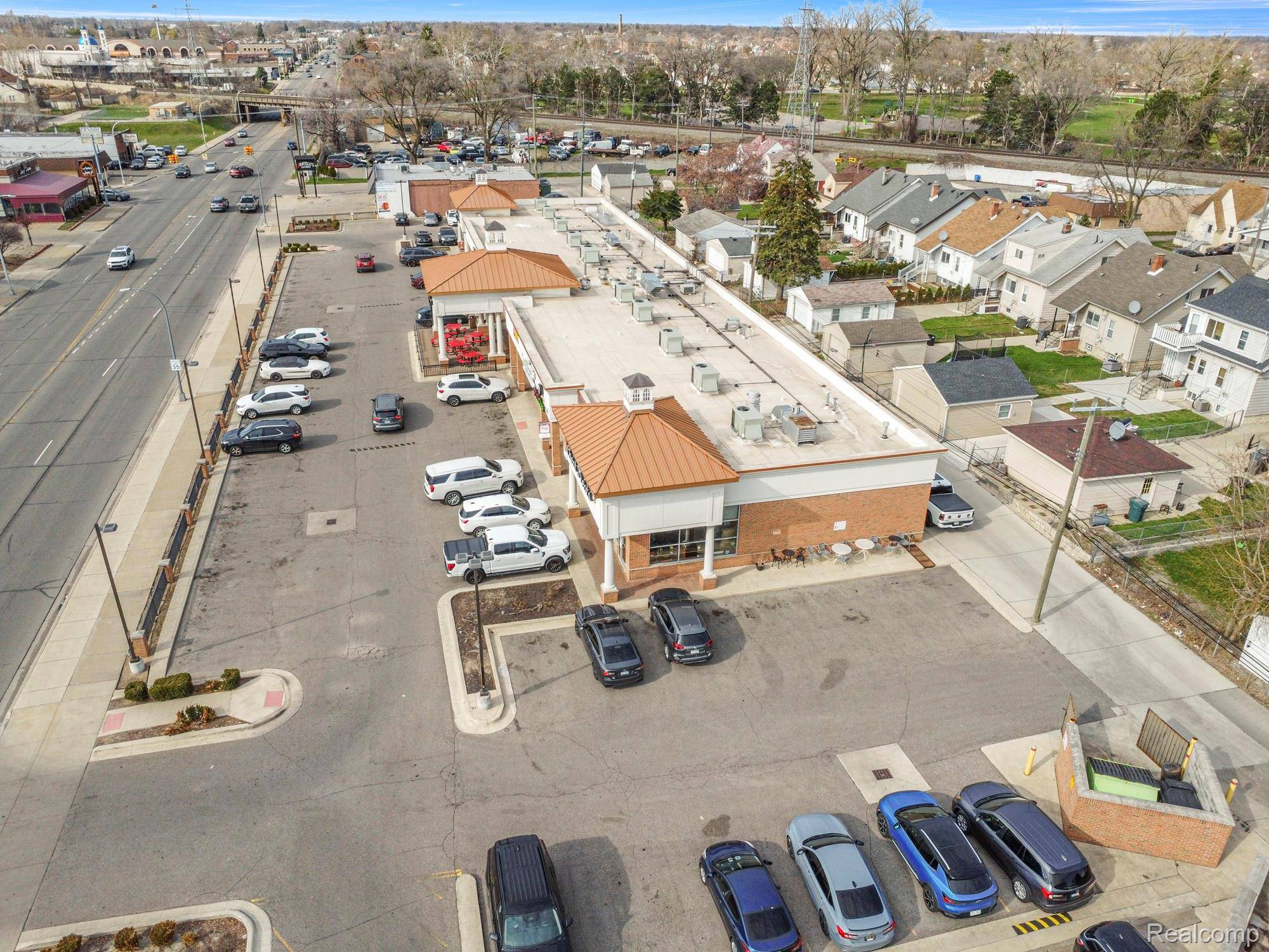 5838 Schaefer RD, Dearborn, MI 48126