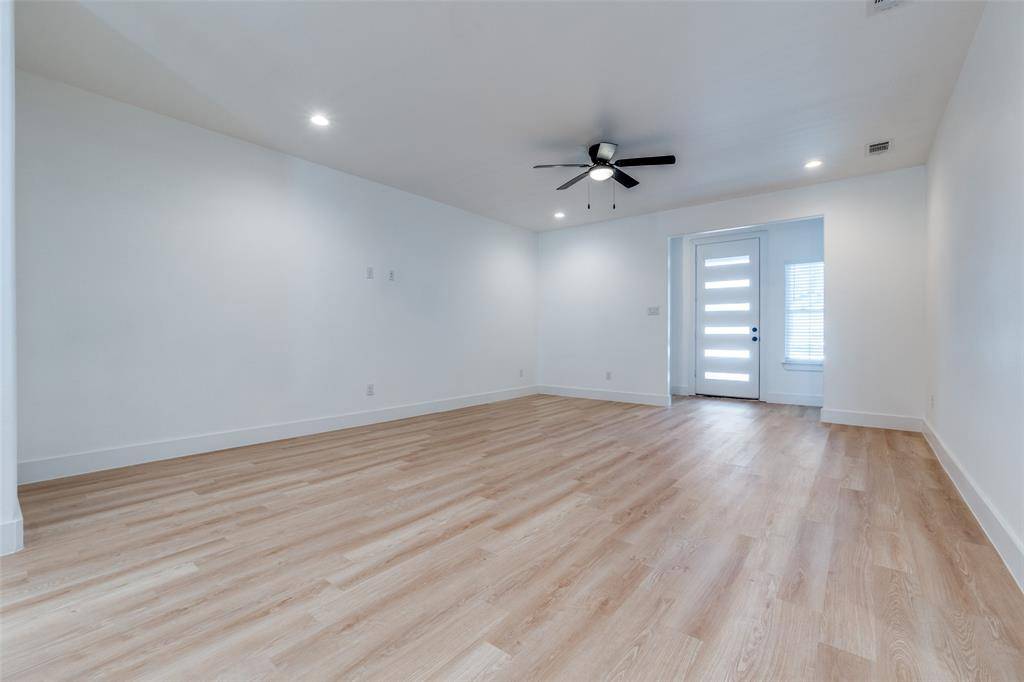 2844 Oakdale Street, Dallas, TX 75215