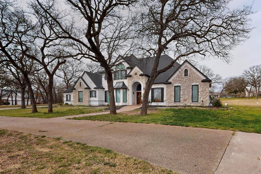531 E Hickory Ridge Circle, Argyle, TX 76226
