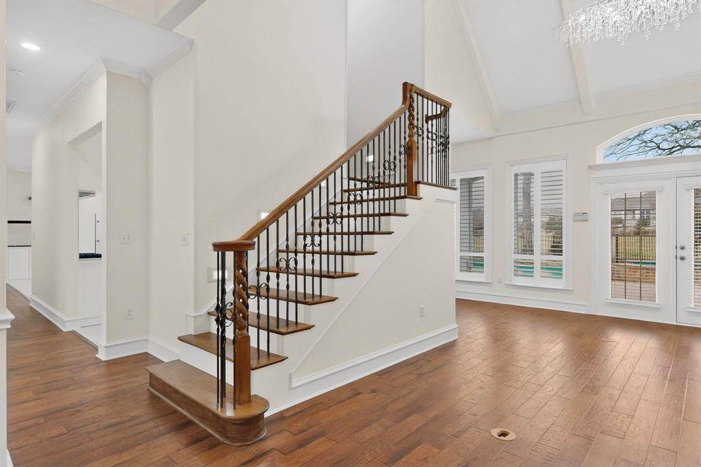 531 E Hickory Ridge Circle, Argyle, TX 76226