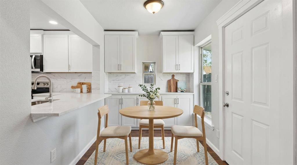 701 Salsbury Circle, Arlington, TX 76014