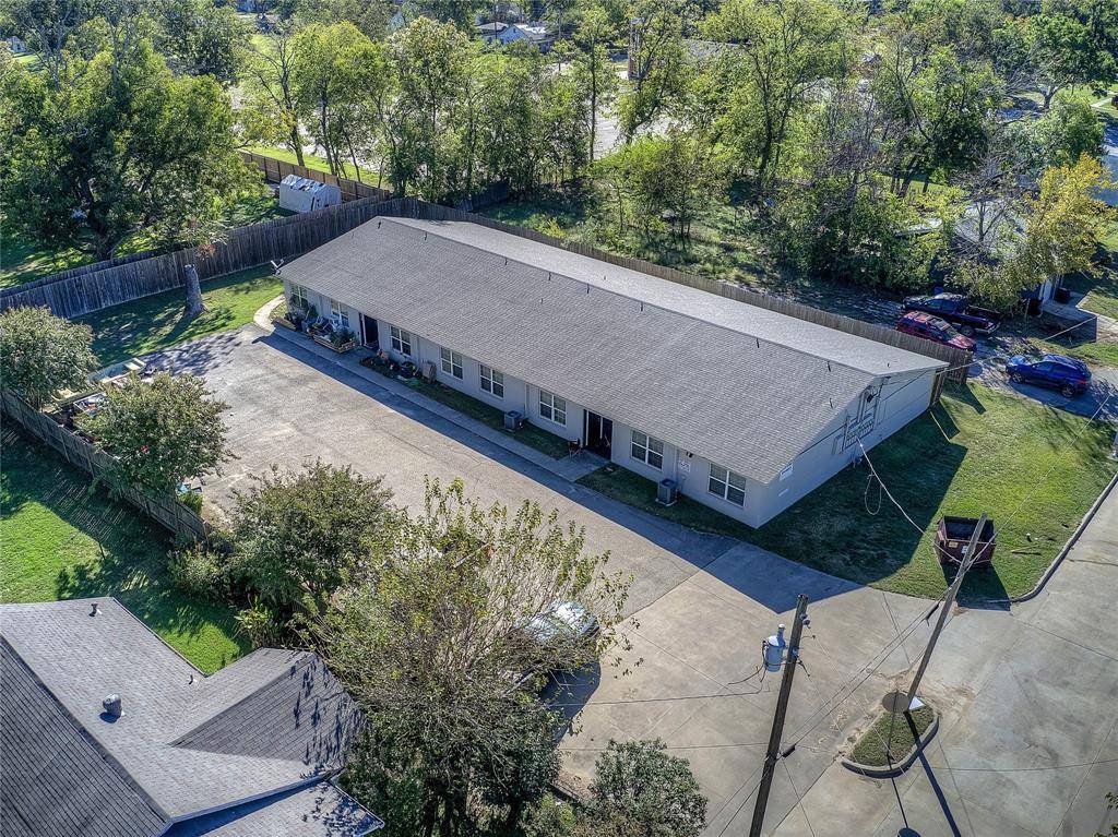 214 Locust Street S, Sulphur Springs, TX 75482