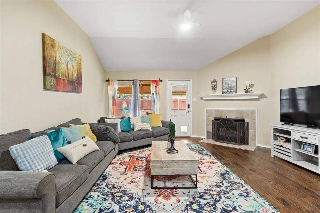 3709 Allison Drive, Denton, TX 76207