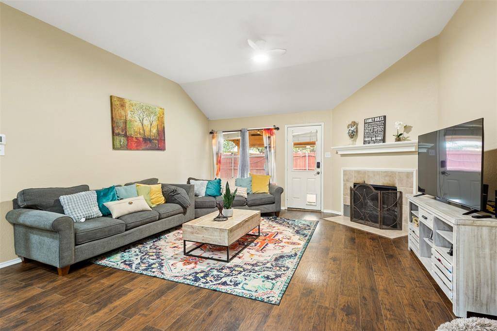 3709 Allison Drive, Denton, TX 76207