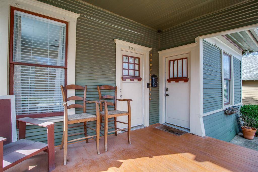 321 N Henderson Avenue, Dallas, TX 75214