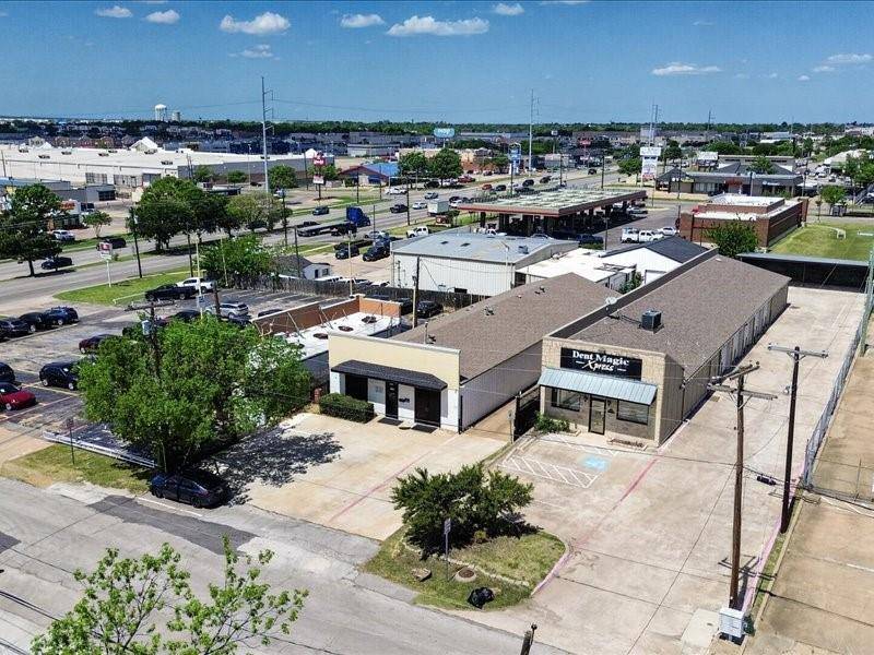3413 Herring Avenue, Irving, TX 75061