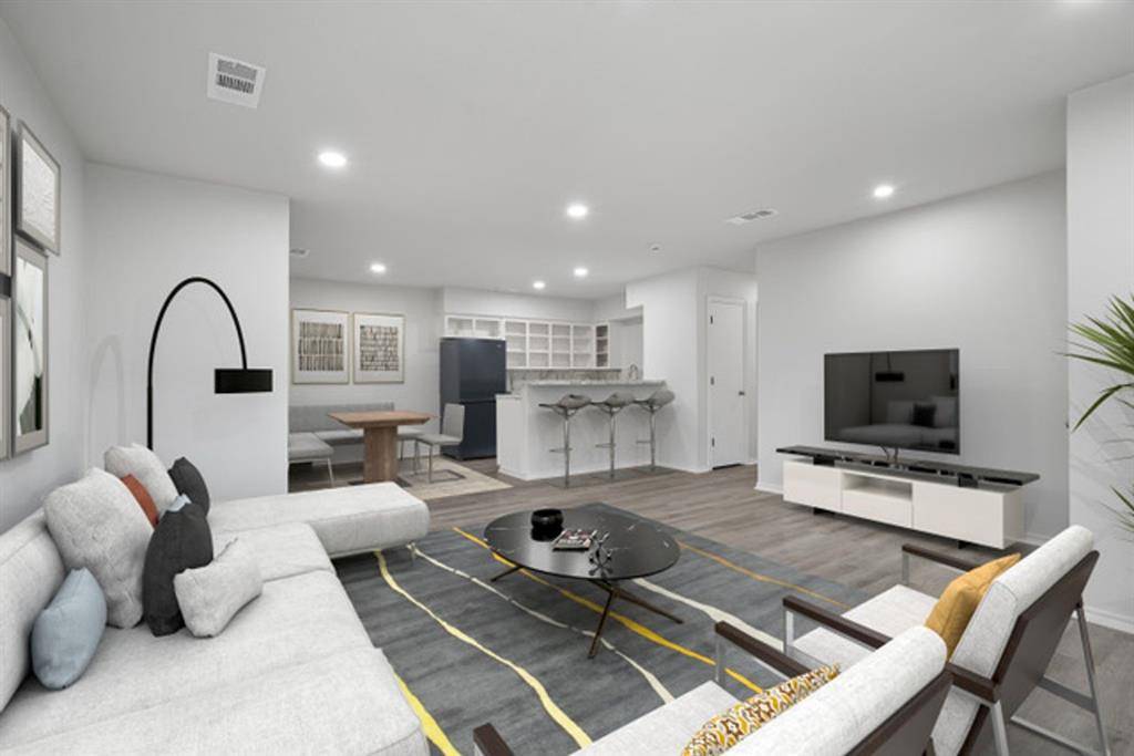 718 Skyline Drive, Duncanville, TX 75116