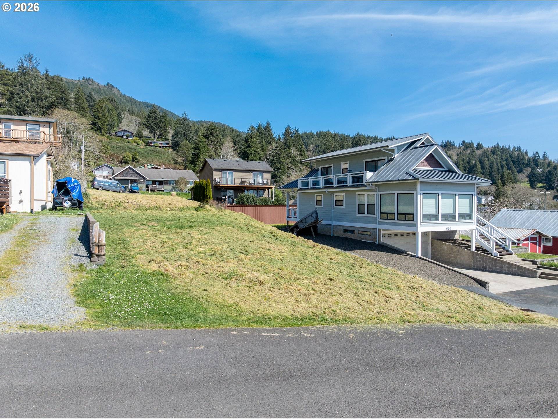 607 Driftwood AVE, Garibaldi, OR 97118
