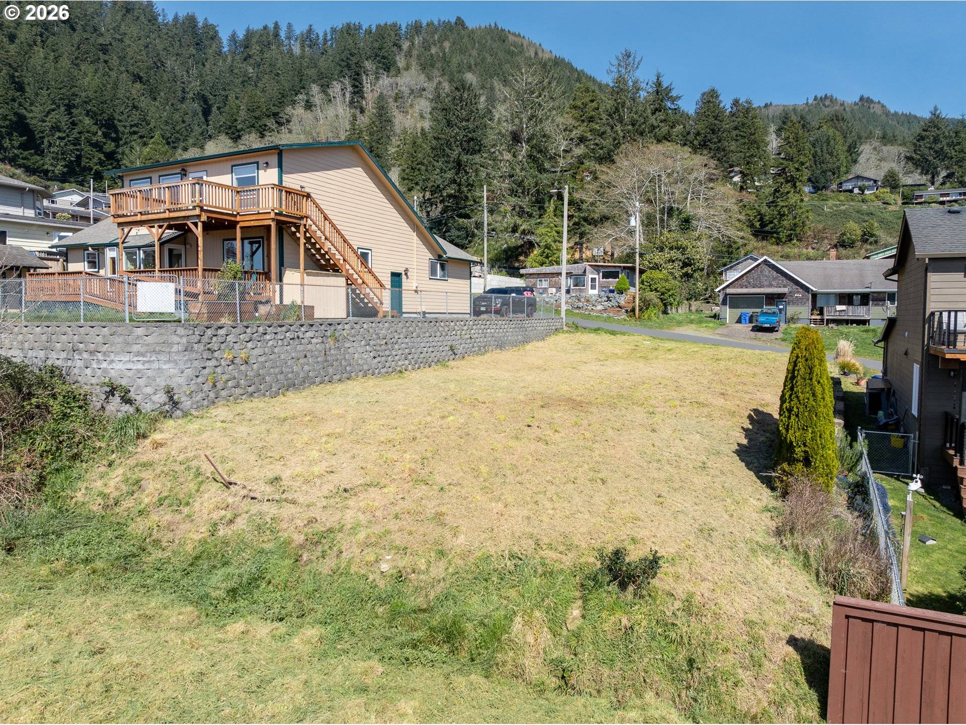 607 Evergreen AVE, Garibaldi, OR 97118