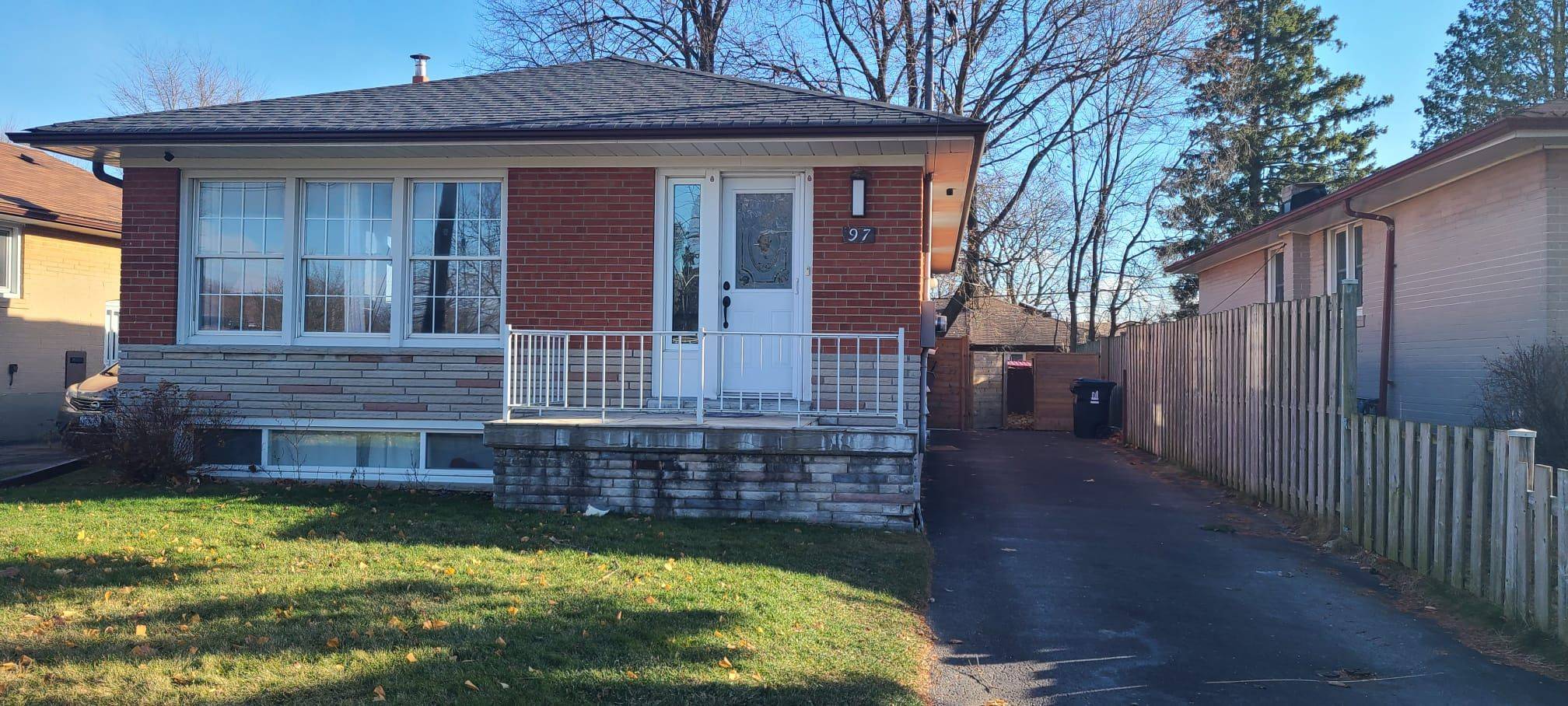 97 Pandora CIR #Bsmt, Toronto E09, ON M1H 1V8