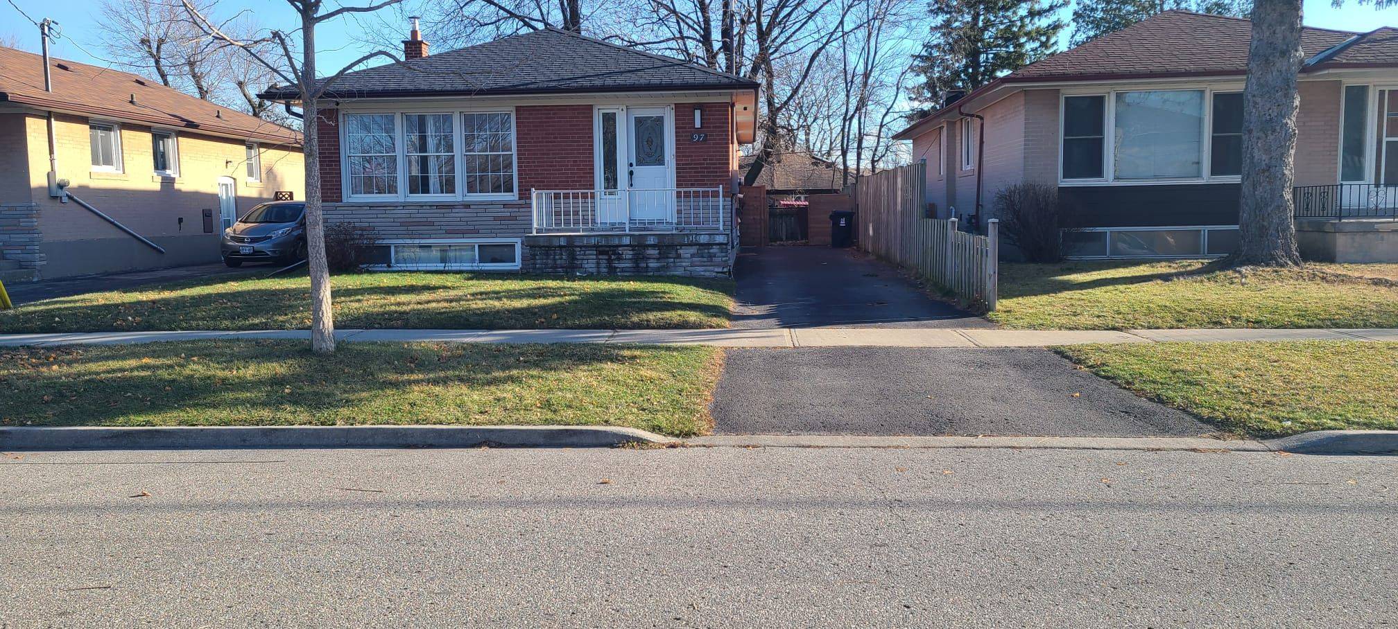 97 Pandora CIR #Bsmt, Toronto E09, ON M1H 1V8